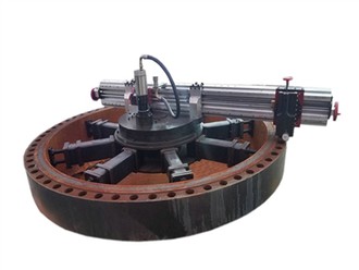 현장 가공에서 휴대용 플랜지를 향한 기계의 중요성